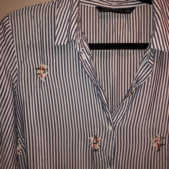 Zara striped button up with floral details - Picture 1 of 3